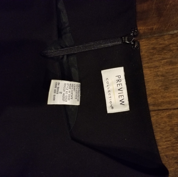 Preview Collection Tanktop - Picture 2 of 2